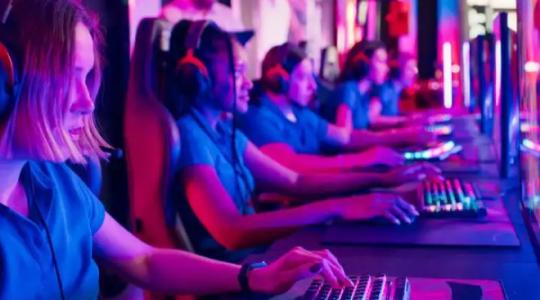 Why Teamwork Really Makes The Dream Work